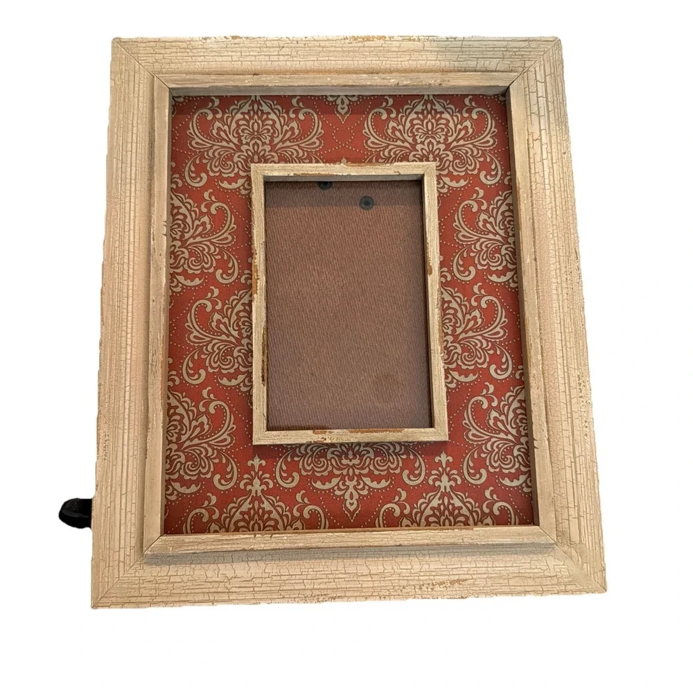 Set Of 2 Weathered Wooden Paisley Design Pier 1 Photo Frames 12x10 For 4x6 Photo